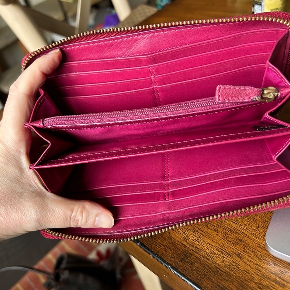 Coach Long Ziparound Patent Leather Red Wallet - Picture 4 of 6